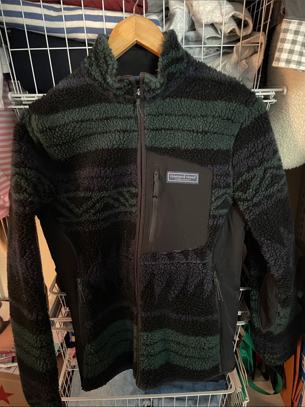 Vineyard Vines Men’s Dark Green & Black Sherpa Zip-Up Fleece